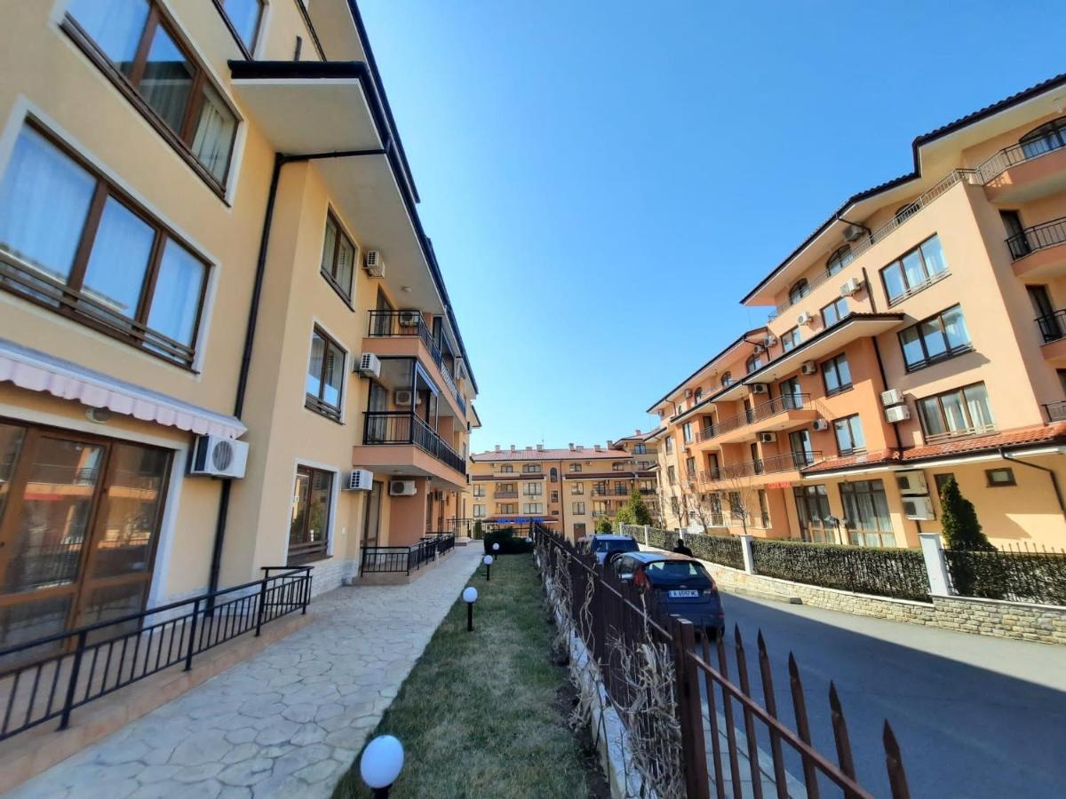 Menada Sky Dreams Apartment สวิติ วลัส ภายนอก รูปภาพ